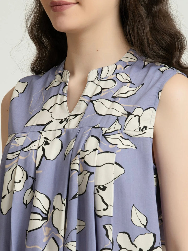 LILAC FLORAL PRINT EVERYDAY SLEEVELESS PLEATED TOP