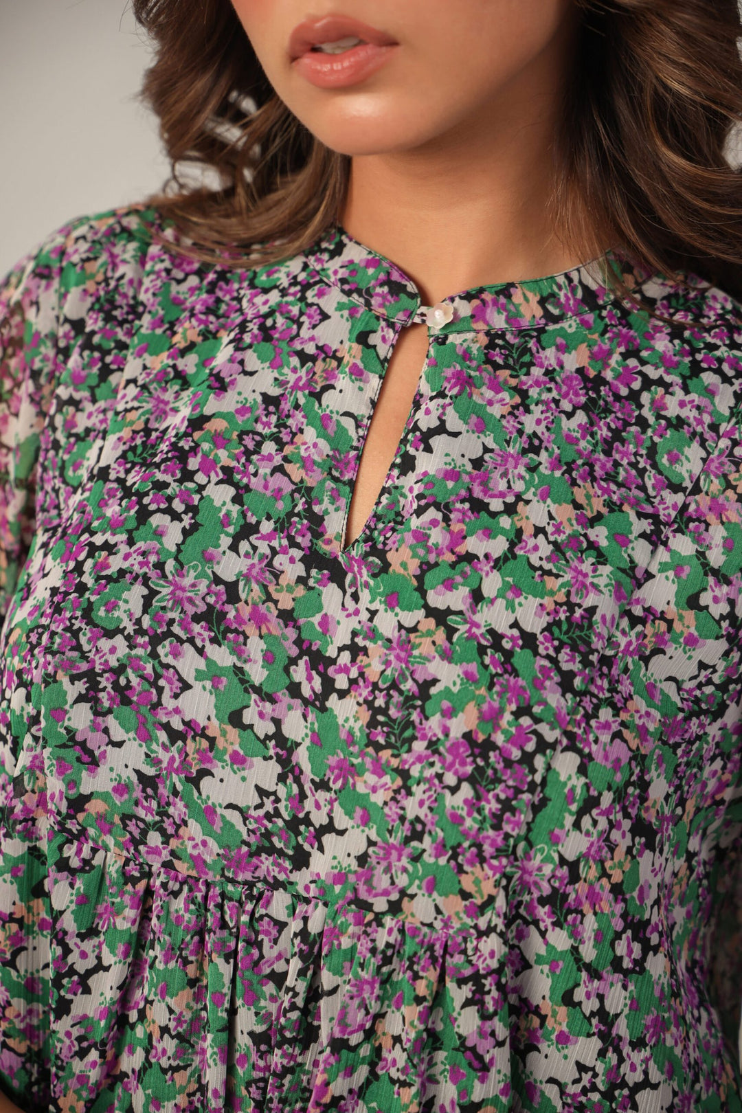 Flower Fusion Floral Top Neckline