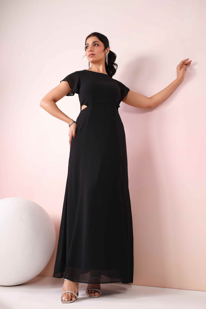 Black Round Neck Waist Cutout Maxi Dress
