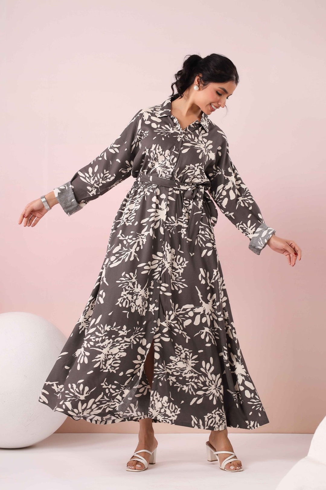 Grey Fit and Flare Maxi Dress Side2